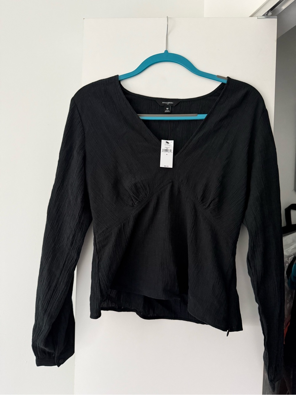 Banana Republic Black V-Neck Long Sleeve Textured Top